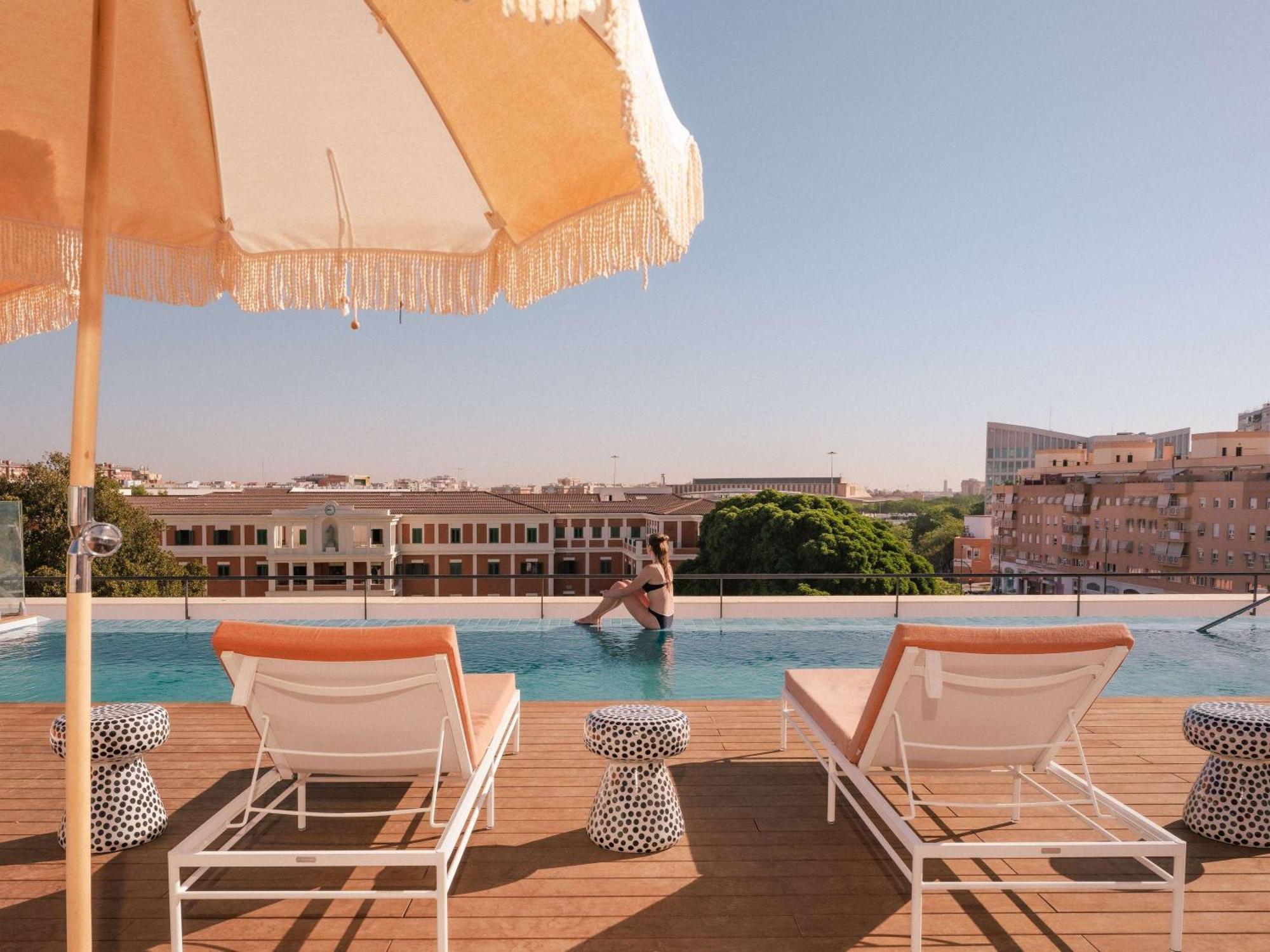 Ibis Styles Sevilla City Santa Justa Exterior photo